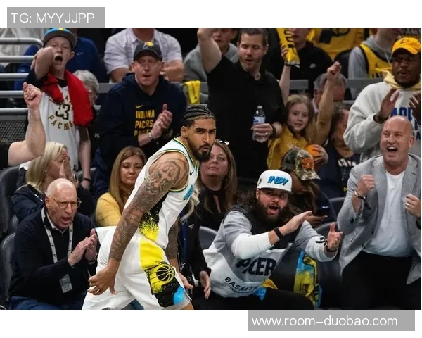 布鲁斯布朗替补出战26分钟高效表现贡献15分助球队争胜